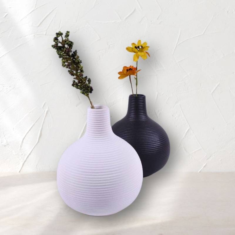 FLORERO DE CERAMICA  13X13X15CM