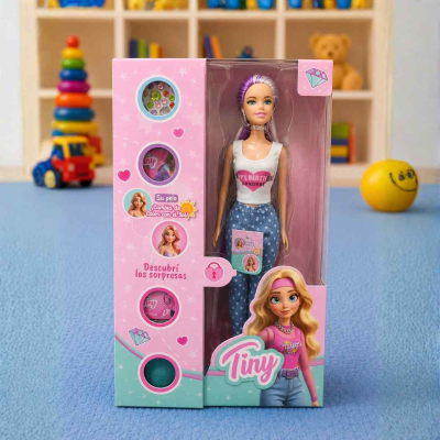 MUÑECA TINY CABELLO CAMBIA DE COLOR C/ACCESORIOS